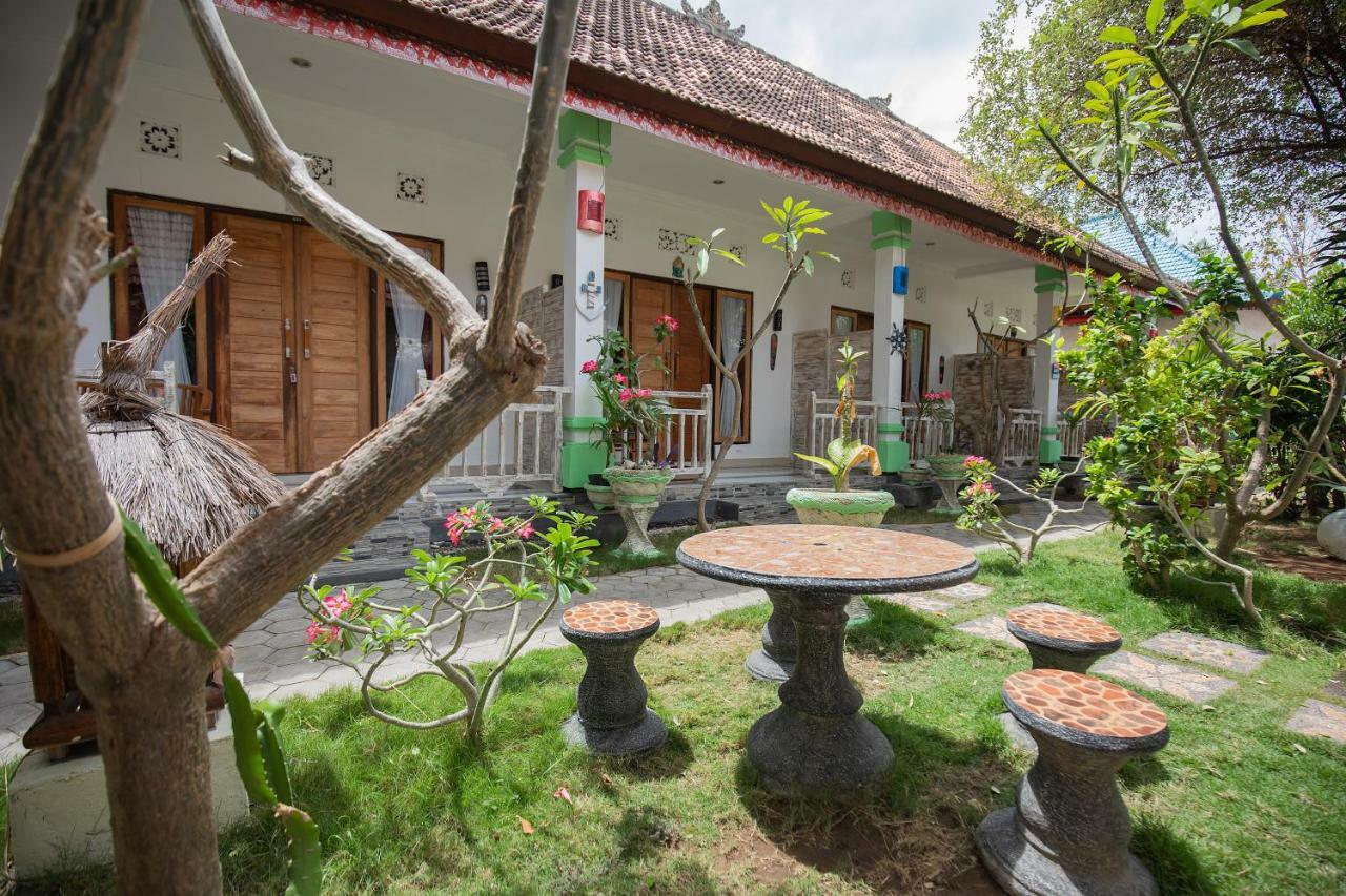 Pondok Kana And Hostel By Ecommerceloka Batununggul Екстериор снимка