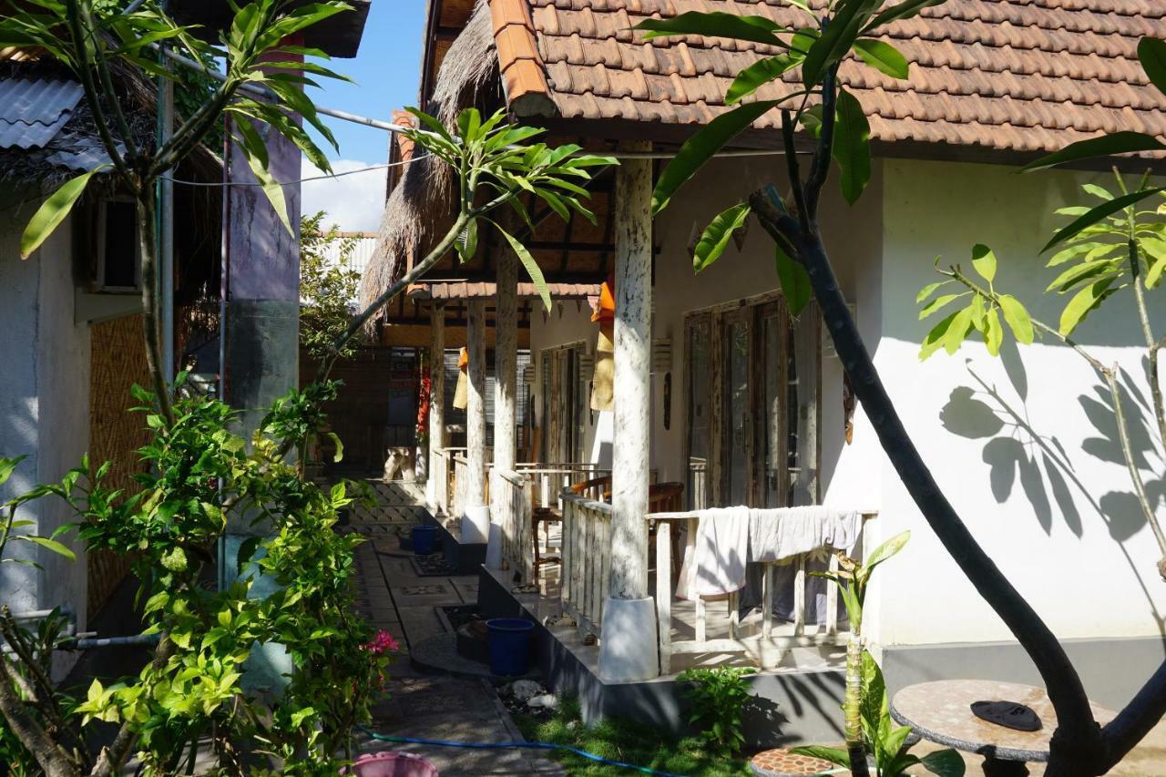 Pondok Kana And Hostel By Ecommerceloka Batununggul Екстериор снимка