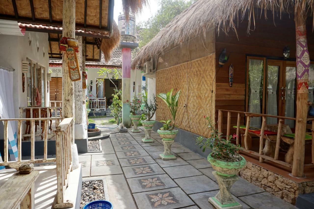 Pondok Kana And Hostel By Ecommerceloka Batununggul Екстериор снимка