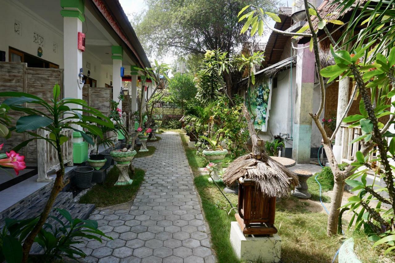 Pondok Kana And Hostel By Ecommerceloka Batununggul Екстериор снимка