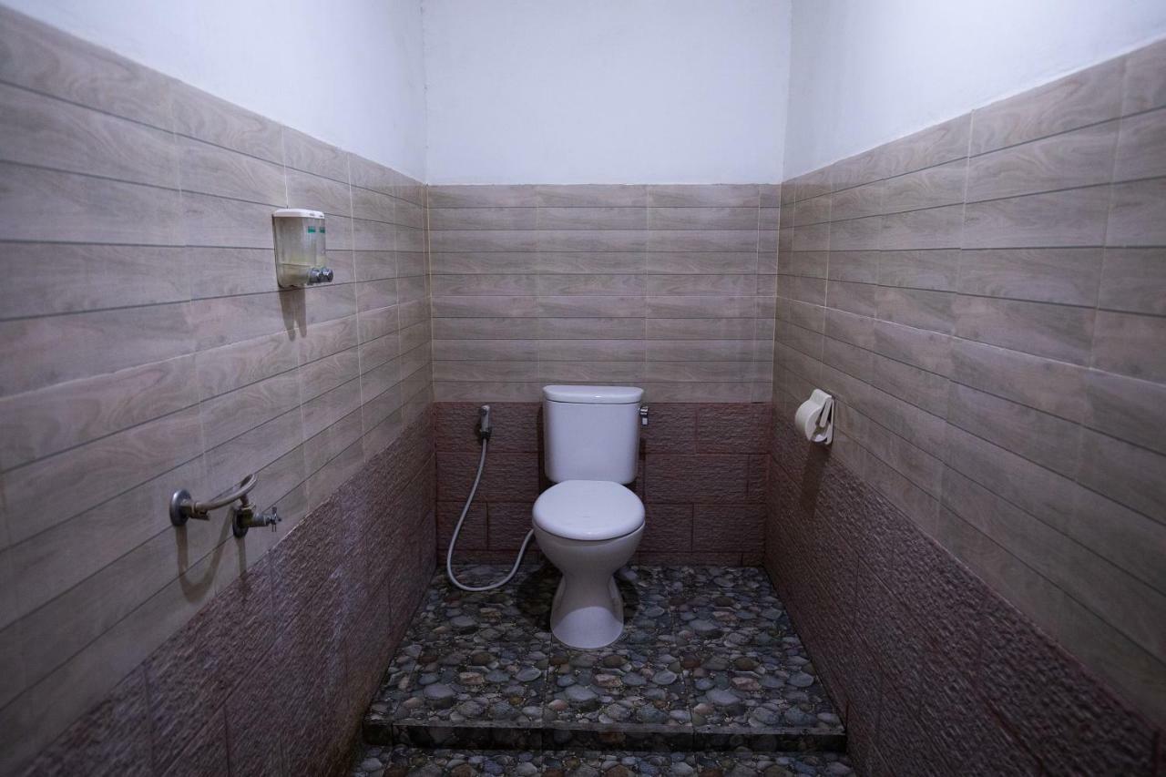 Pondok Kana And Hostel By Ecommerceloka Batununggul Екстериор снимка